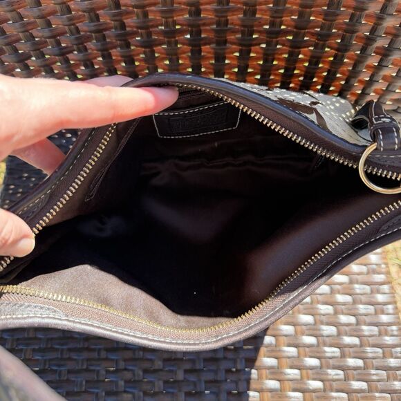 Vintage Coach Ergo Signature Canvas Shoulder Bag 10763 - Picture 3 of 5